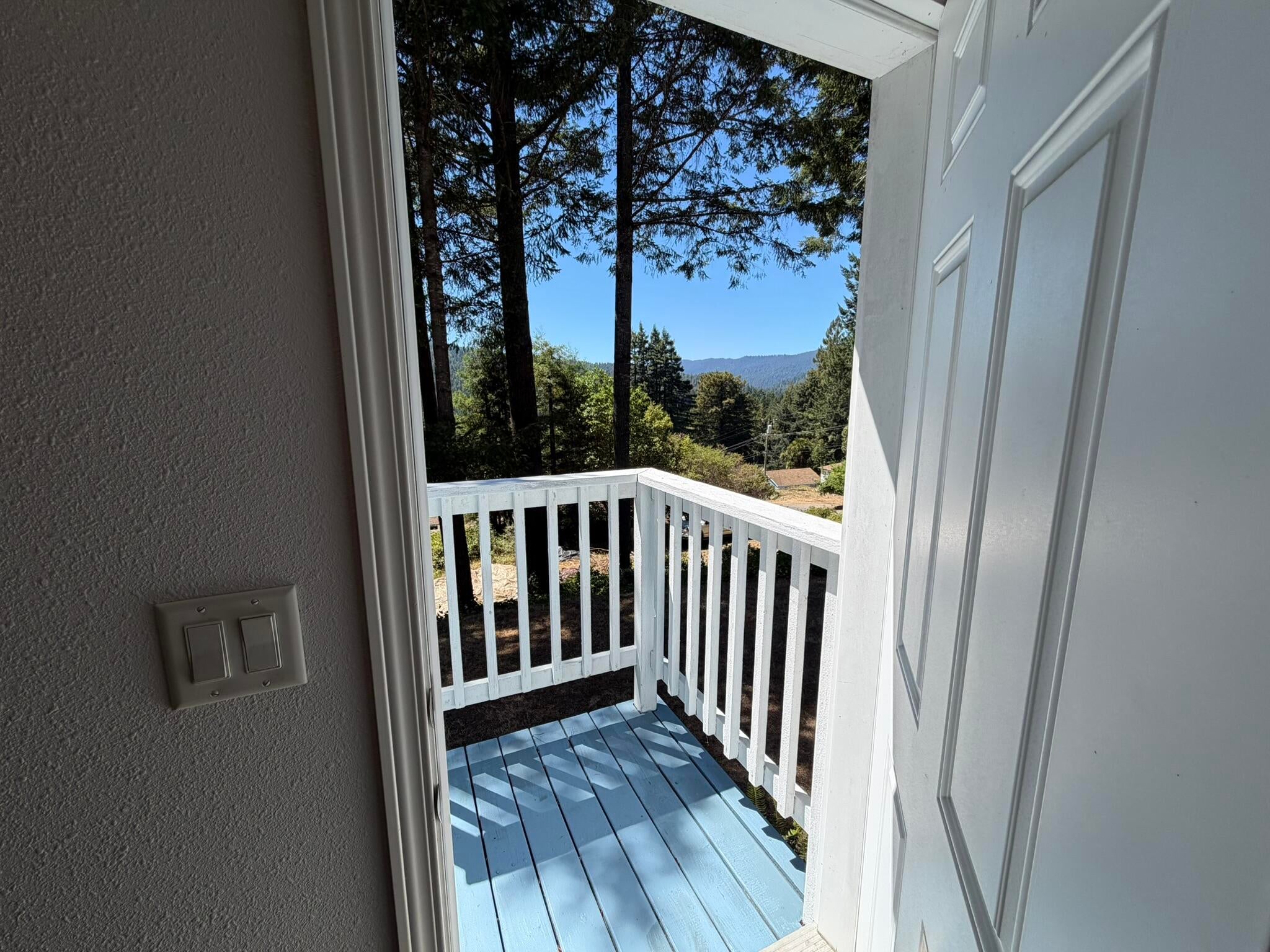 138 Madrone Road Weott, CA 95571 - Photo 33 of 72 Gallery Image 33