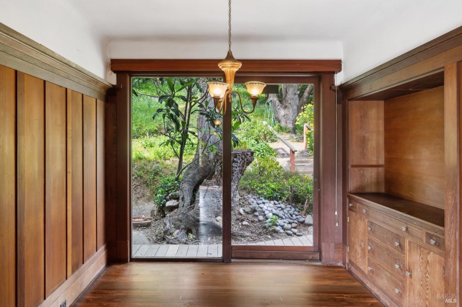 19 Del Norte Road San Anselmo, CA 94960 - Photo 13 of 23 Gallery Image 13