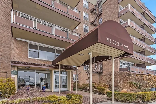 $424,888 | 212-30 23rd Avenue, Unit 6A | Bay Terrace