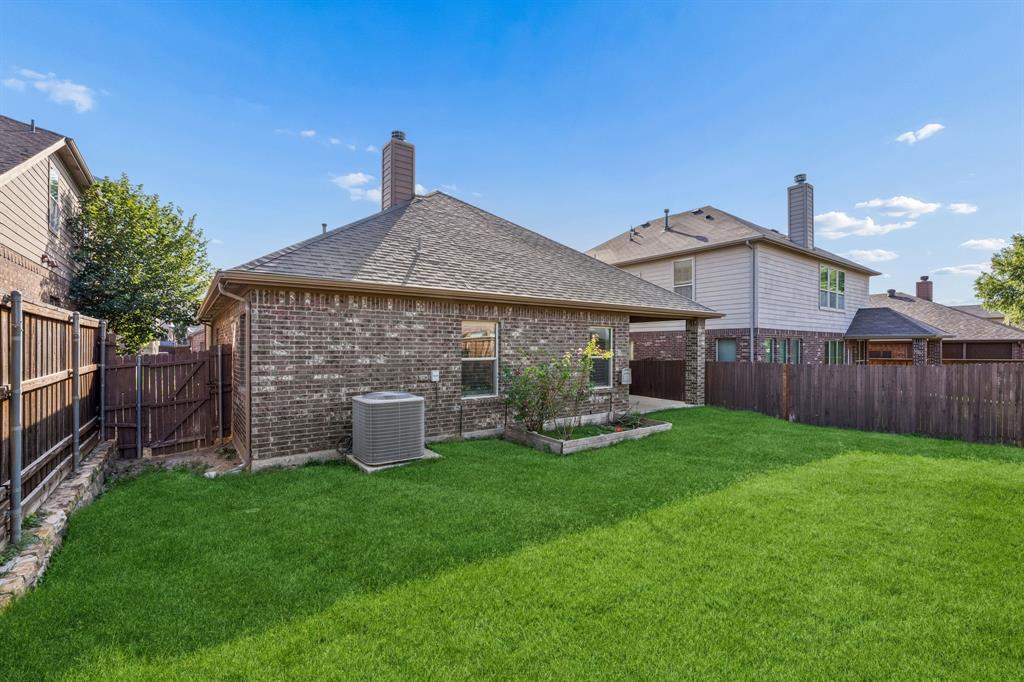 10445 Merced Lake Road Fort Worth, TX 76177 - Photo 25 of 27