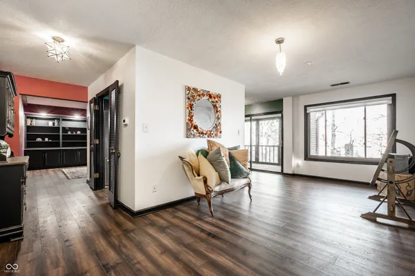 $249,900 | 108 Knoll Court, Unit E, Noblesville, IN 46062