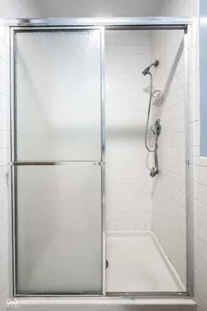 $249,900 | 108 Knoll Court, Unit E, Noblesville, IN 46062