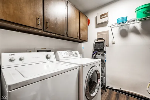 $249,900 | 108 Knoll Court, Unit E, Noblesville, IN 46062