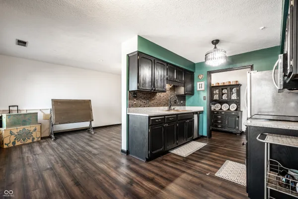 $249,900 | 108 Knoll Court, Unit E, Noblesville, IN 46062