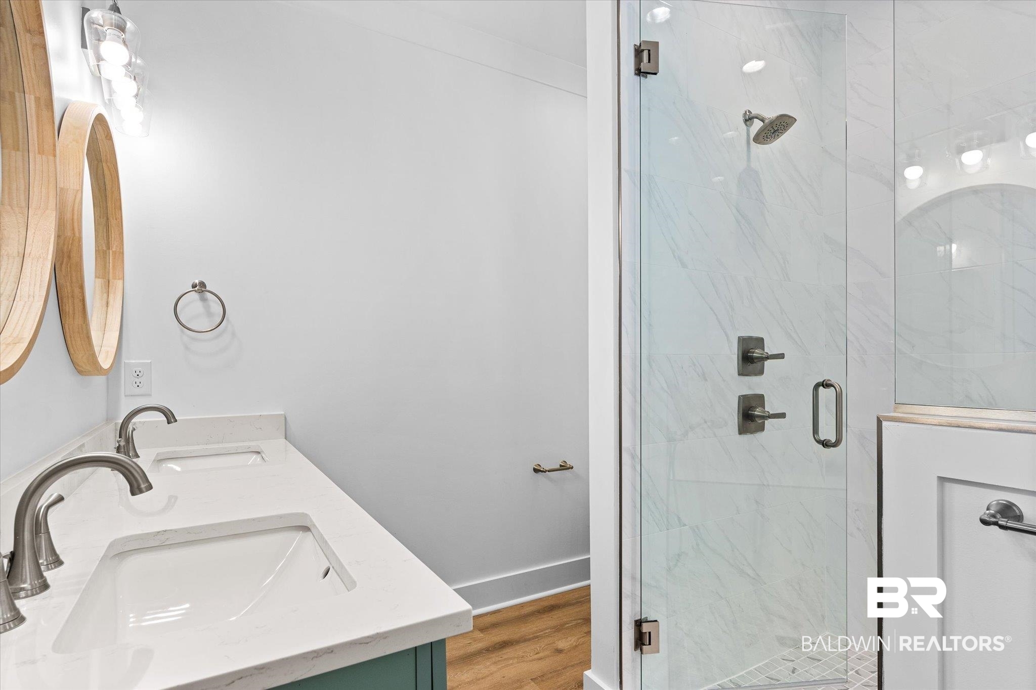 5502 East Perdido Avenue Orange Beach, AL 36561 - Photo 15 of 31 Primary Bath