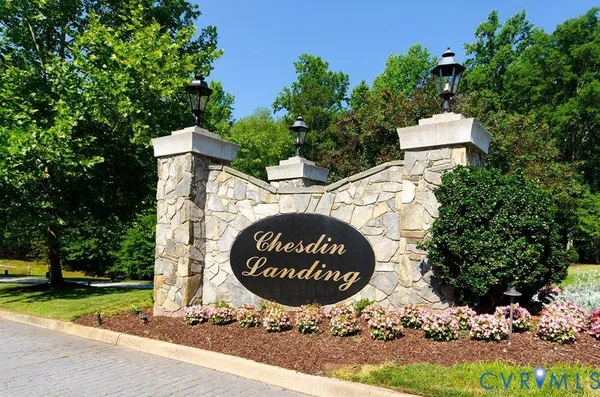 a view of an outdoor space