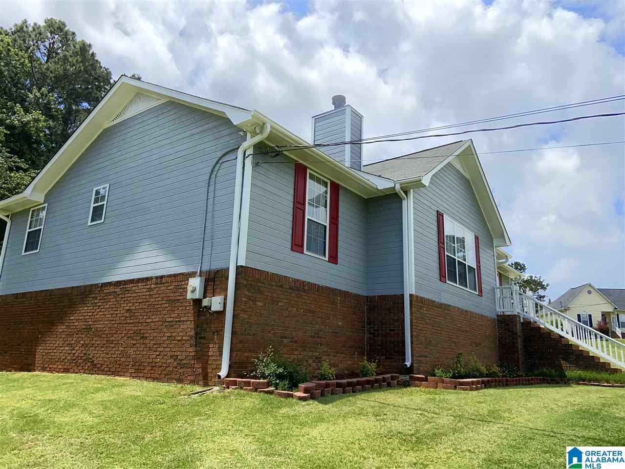 1202 Ruby Circle Mount Olive, AL 35117 - Photo 4 of 32