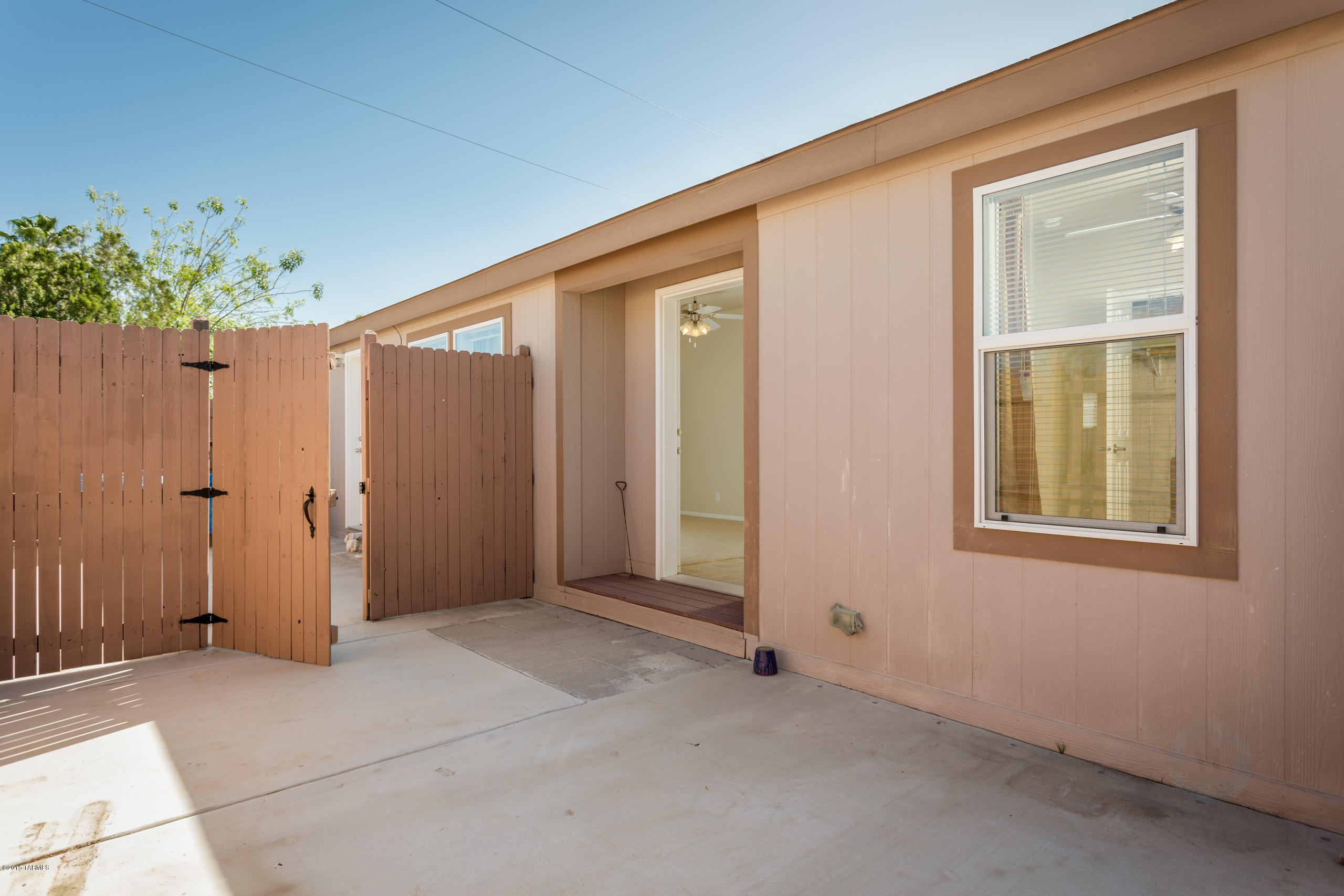 5401 West Box R Street Tucson, AZ 85713 - Photo 4 of 24 Gallery Image 4