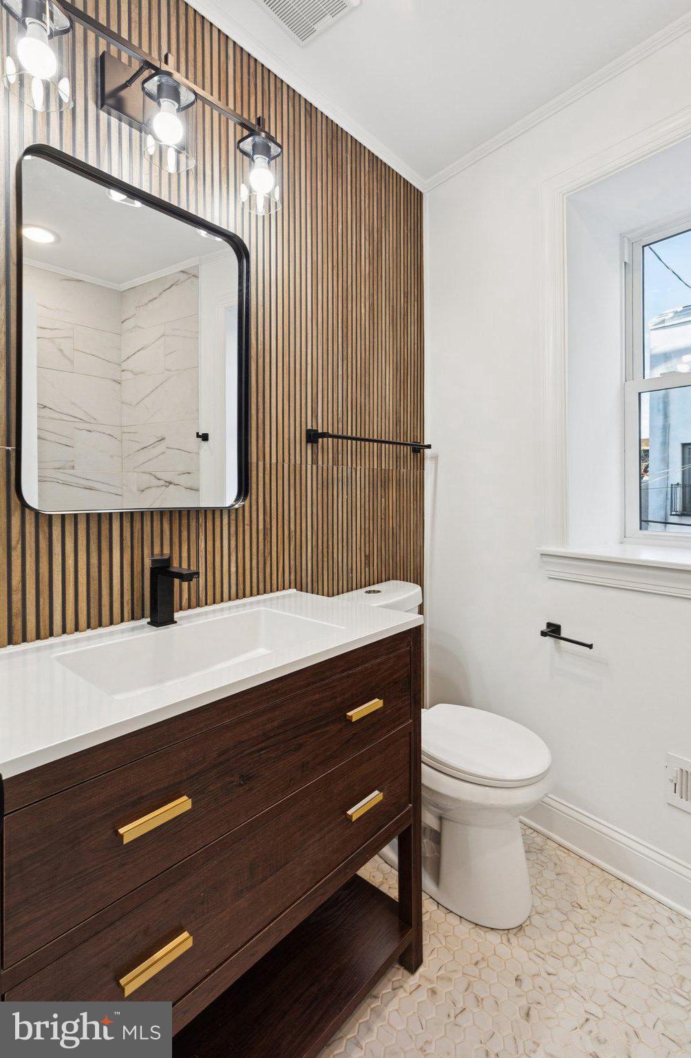 500 Clymer Street Philadelphia, PA 19147 - Photo 11 of 24