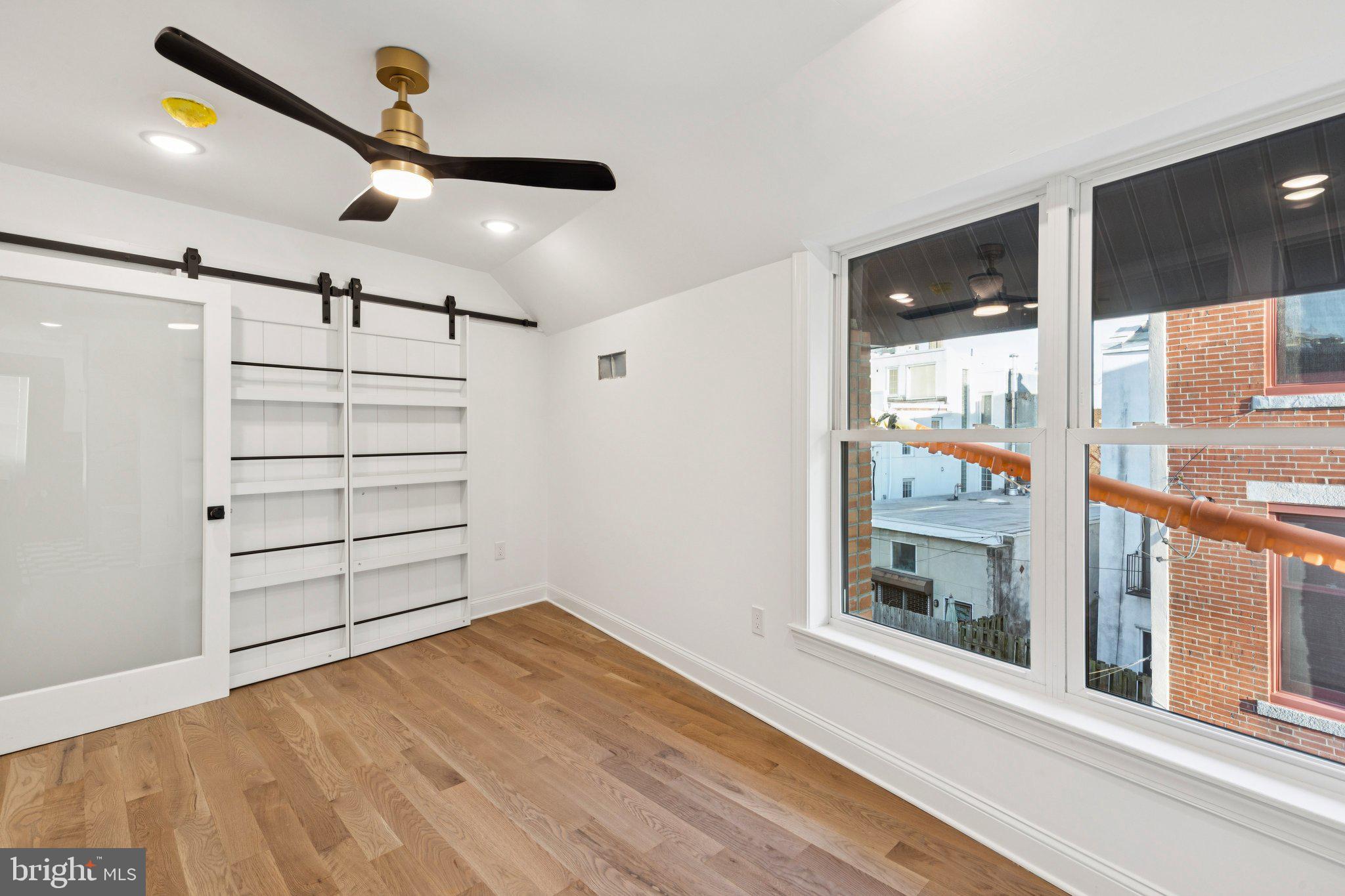 500 Clymer Street Philadelphia, PA 19147 - Photo 16 of 24