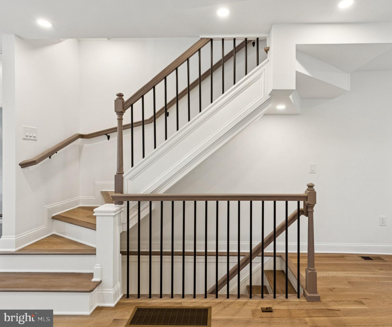 500 Clymer Street Philadelphia, PA 19147 - Photo 7 of 24