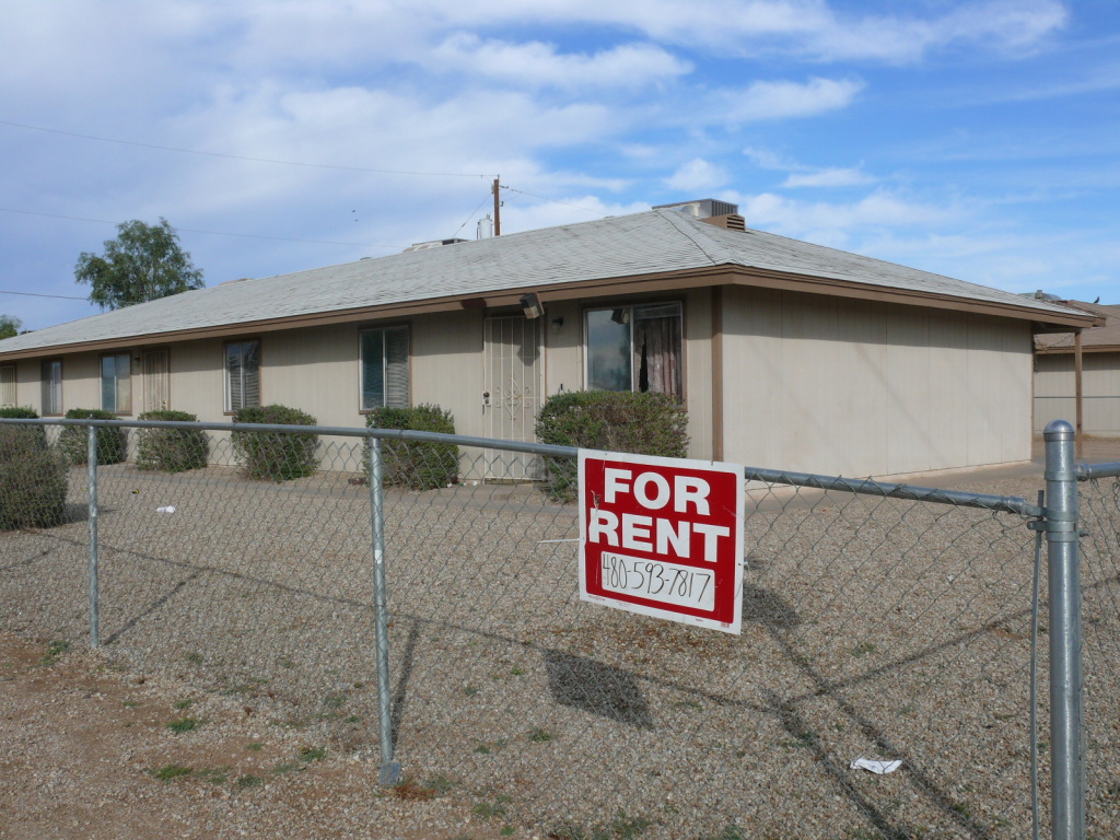 2189 South Winchester Road Apache Junction, AZ 85119 - Photo 3 of 7 2189 S Winchester Rd