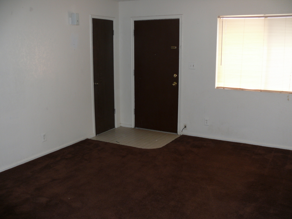 2189 South Winchester Road Apache Junction, AZ 85119 - Photo 5 of 7 2189 S Winchester Rd