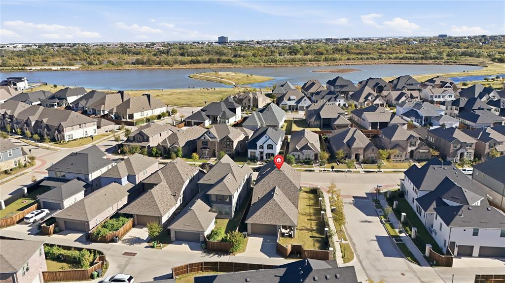 4424 English Maple Drive Arlington, TX 76005 - Photo 37 of 40 a view of a city