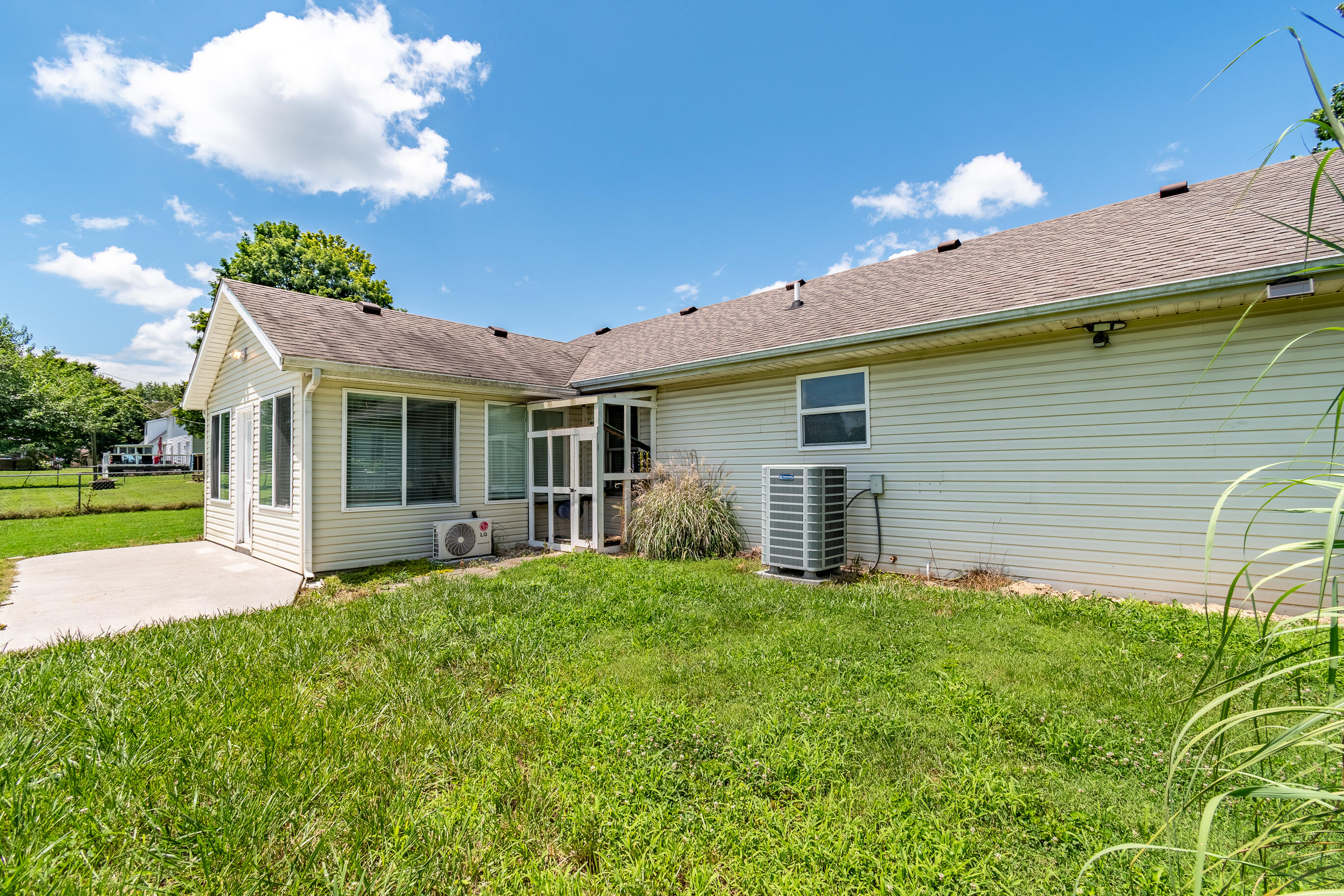 129 Ferry Road Somerset, KY 42503 - Photo 12 of 34 DSC_9016-HDR