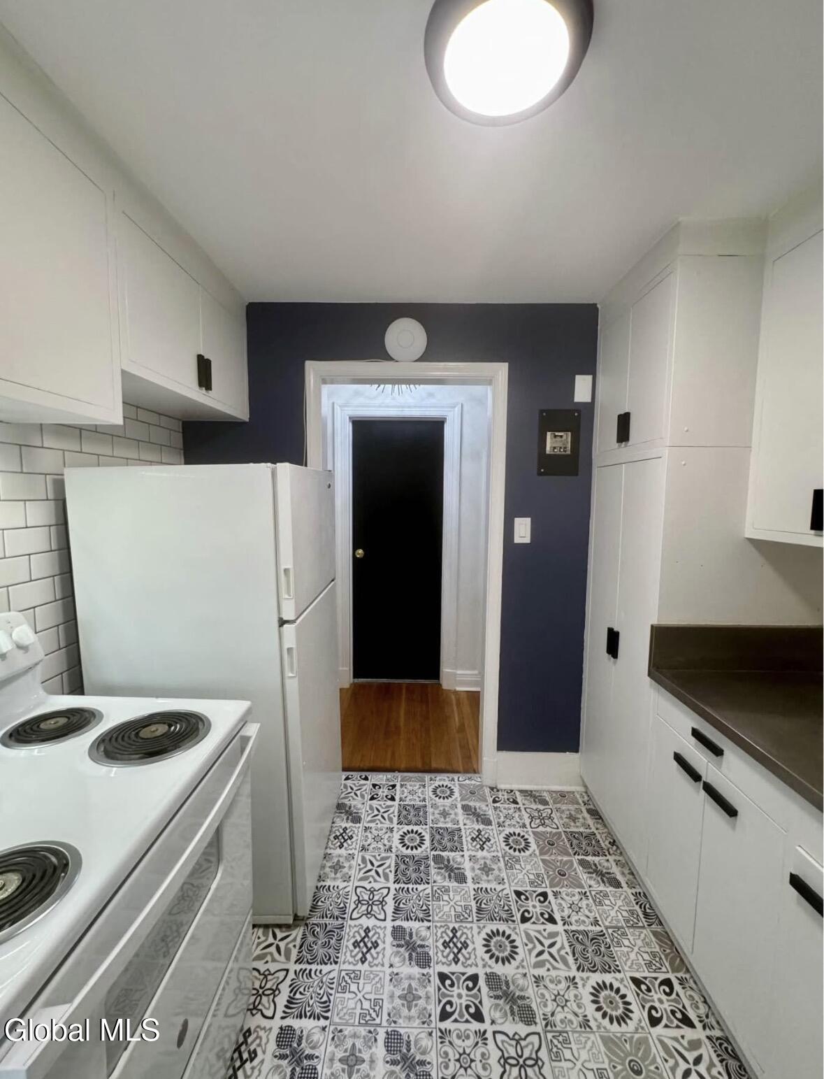 612 Union Street, Unit 9 Schenectady, NY 12305 - Photo 18 of 29 27FFF12D-D56E-4440-A69B-8CD0C9B0318C_1_2