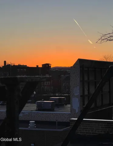 $1,595 | 612 Union Street, Unit 9, Schenectady, NY 12305