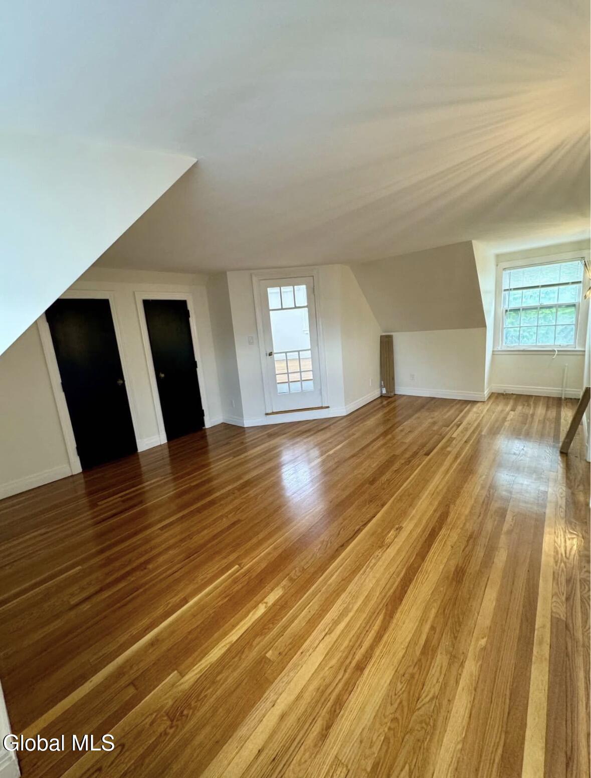 612 Union Street, Unit 9 Schenectady, NY 12305 - Photo 4 of 29 7DC07366-02EE-47B1-AEE6-448A567866ED_1_2