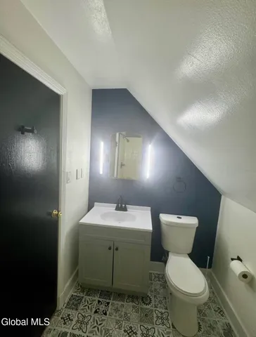 $1,595 | 612 Union Street, Unit 9, Schenectady, NY 12305