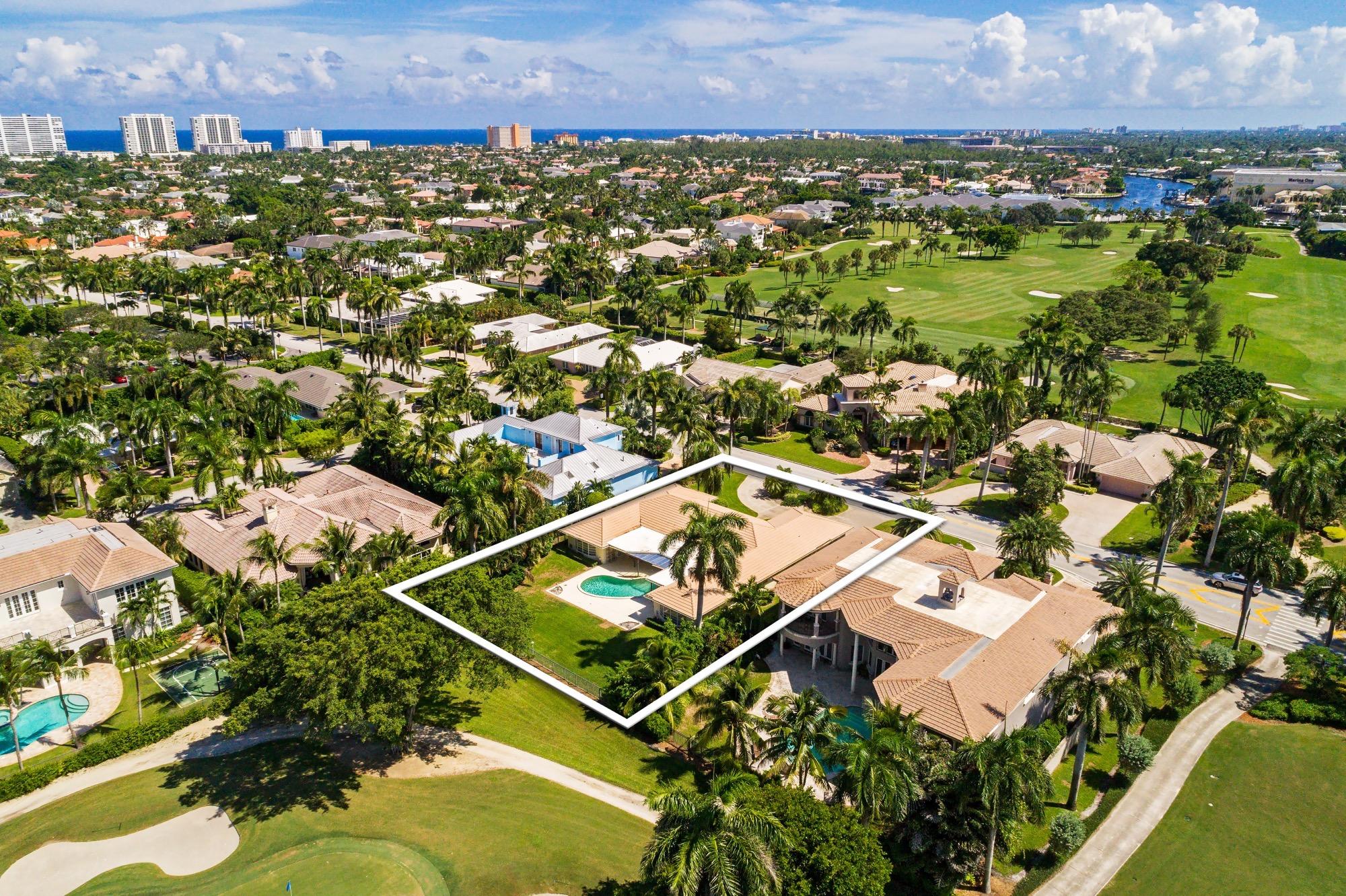 137 Royal Palm Way Boca Raton, FL 33432 - Photo 2 of 7 Aerial 4 Outlined
