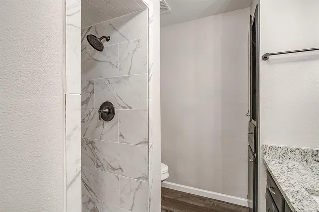 $1,900 | 317 Northwest Suzanne Terrace, Burleson, TX 76028