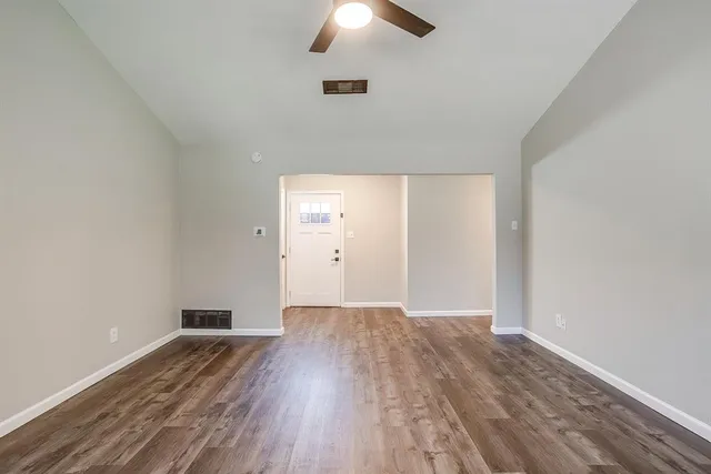 $1,900 | 317 Northwest Suzanne Terrace, Burleson, TX 76028