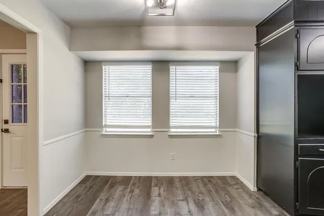 $1,900 | 317 Northwest Suzanne Terrace, Burleson, TX 76028