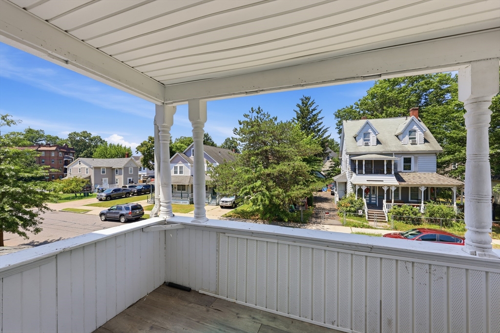 18 Keith Street Springfield, MA 01108 - Photo 6 of 29