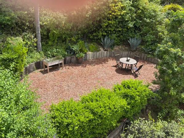 $14,000 | 605 Litchfield Lane, Santa Barbara, CA 93109