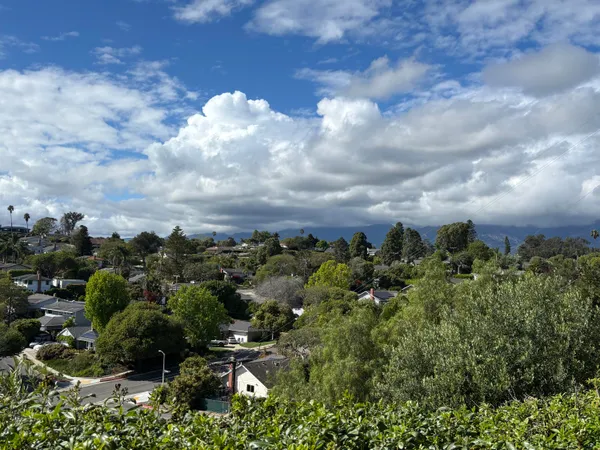 $14,000 | 605 Litchfield Lane, Santa Barbara, CA 93109