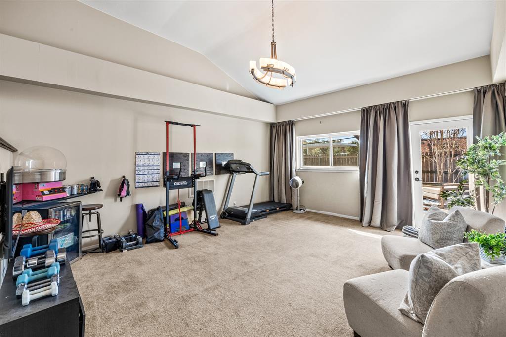 9623 Broken Bow Road Dallas, TX 75238 - Photo 18 of 31