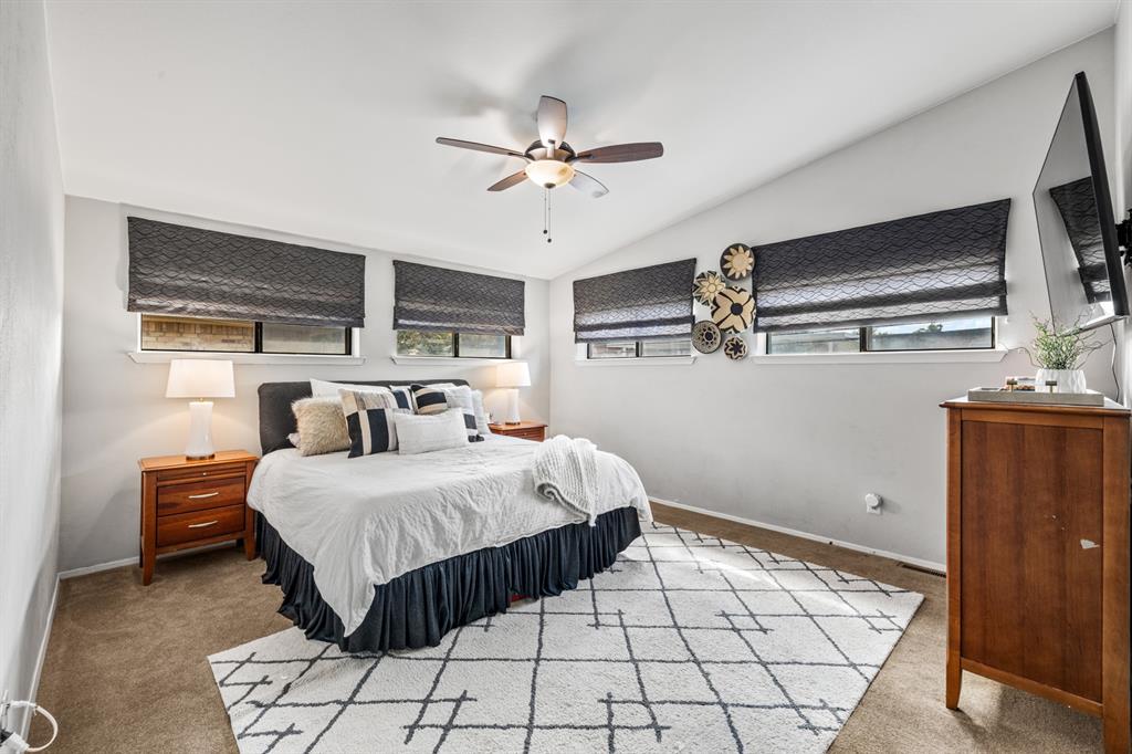 9623 Broken Bow Road Dallas, TX 75238 - Photo 20 of 31