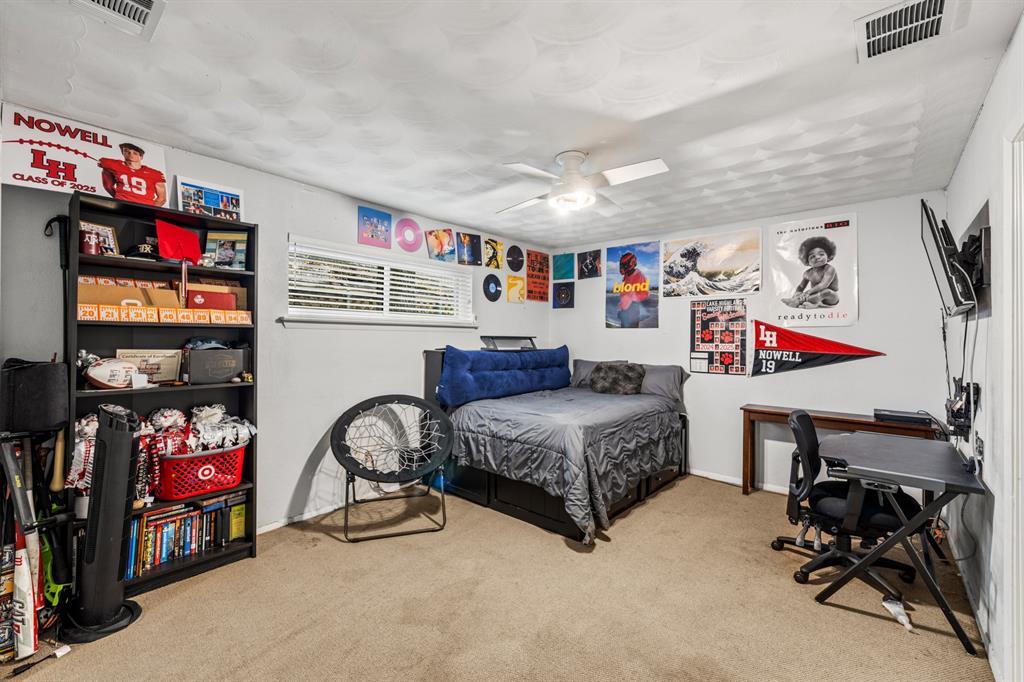 9623 Broken Bow Road Dallas, TX 75238 - Photo 25 of 31