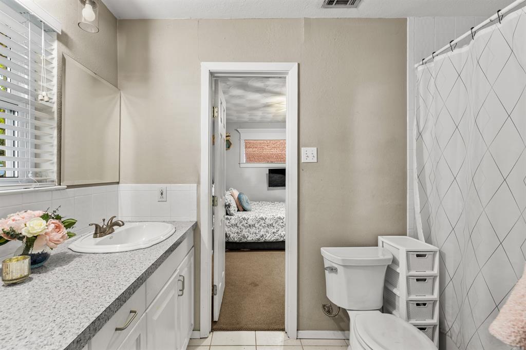 9623 Broken Bow Road Dallas, TX 75238 - Photo 29 of 31