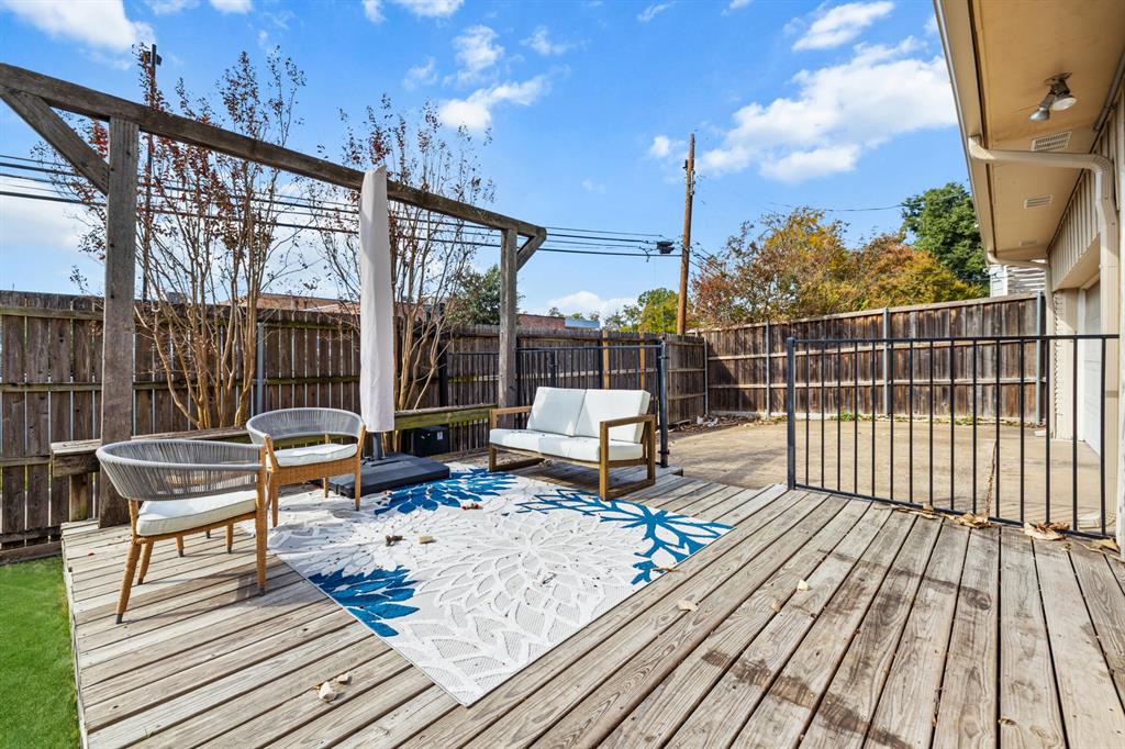 9623 Broken Bow Road Dallas, TX 75238 - Photo 30 of 31