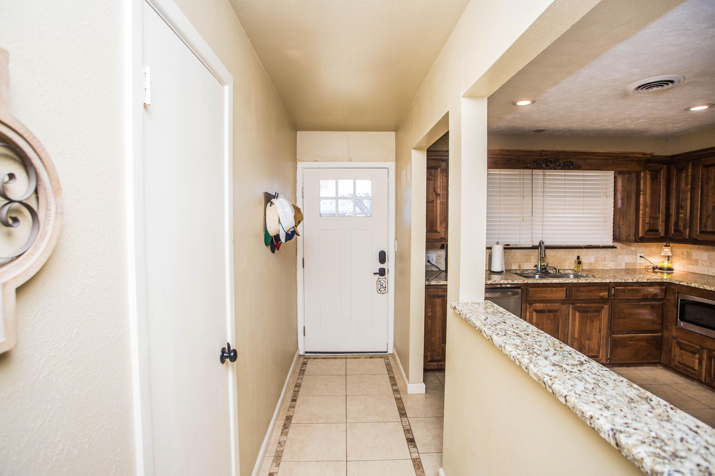 1550 West Lynn Street Slaton, TX 79364 - Photo 15 of 54 a view of a kitchen with a sink