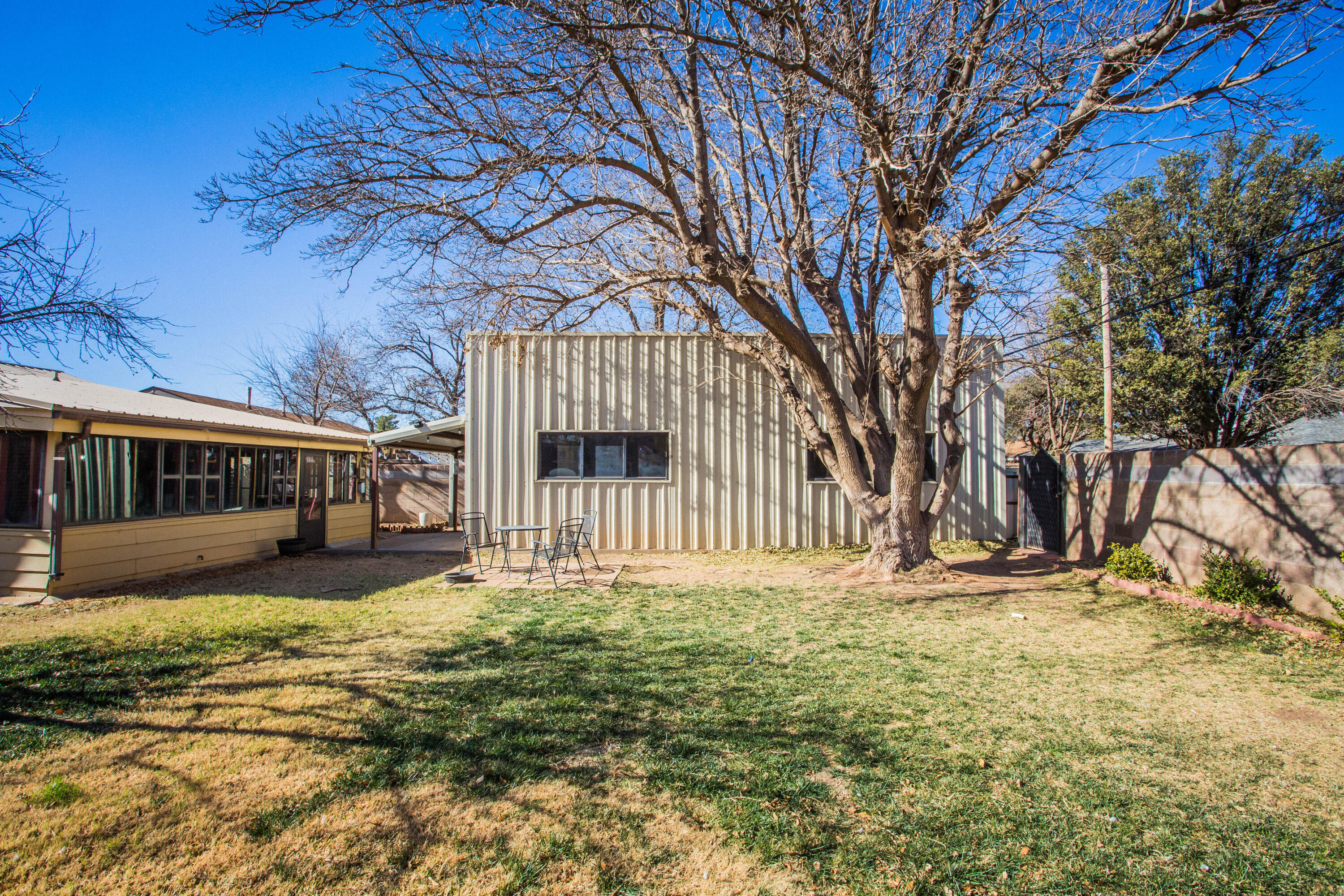 1550 West Lynn Street Slaton, TX 79364 - Photo 40 of 54 5V2A1532