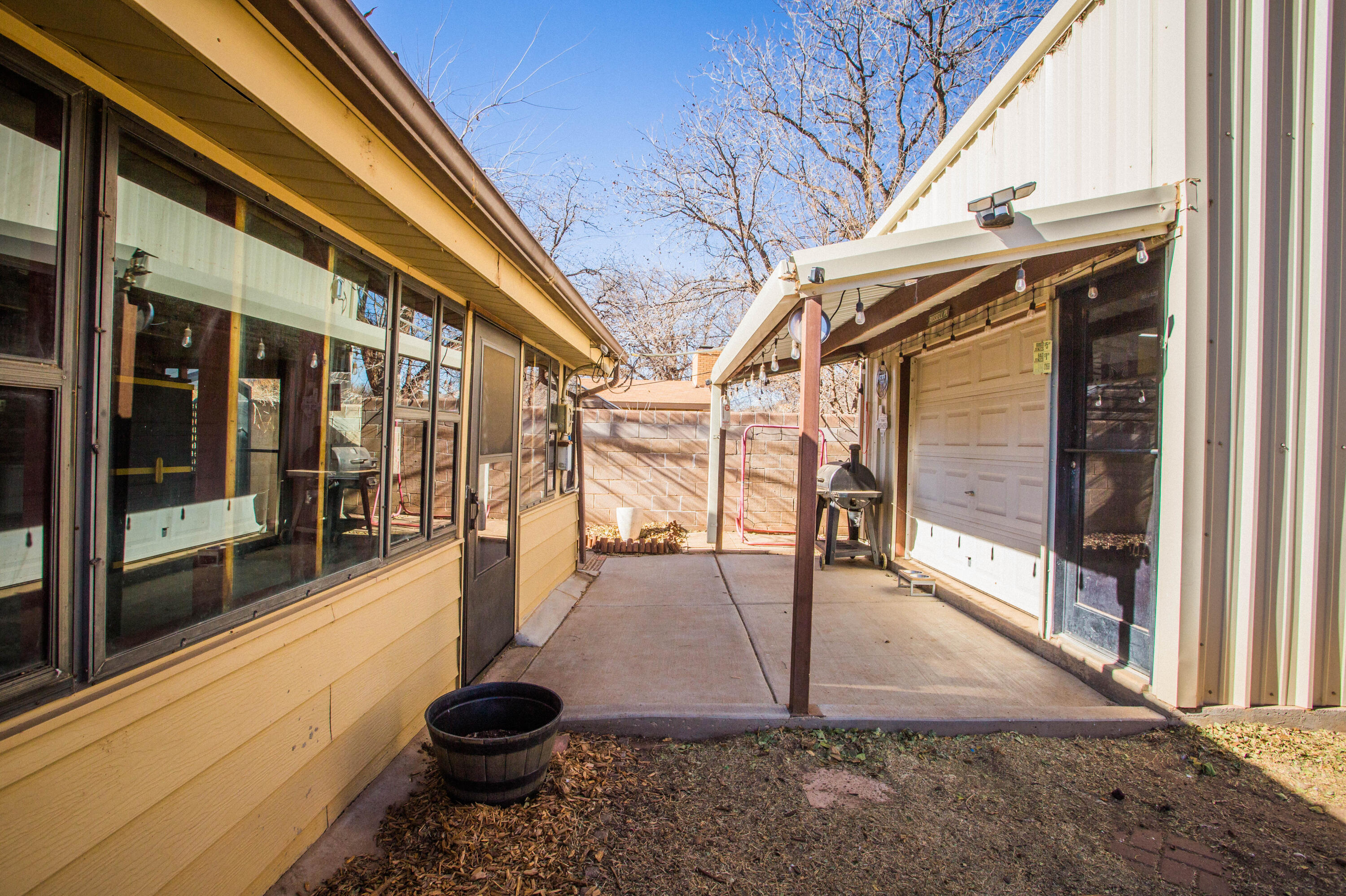 1550 West Lynn Street Slaton, TX 79364 - Photo 43 of 54 a view of a porch with furniture