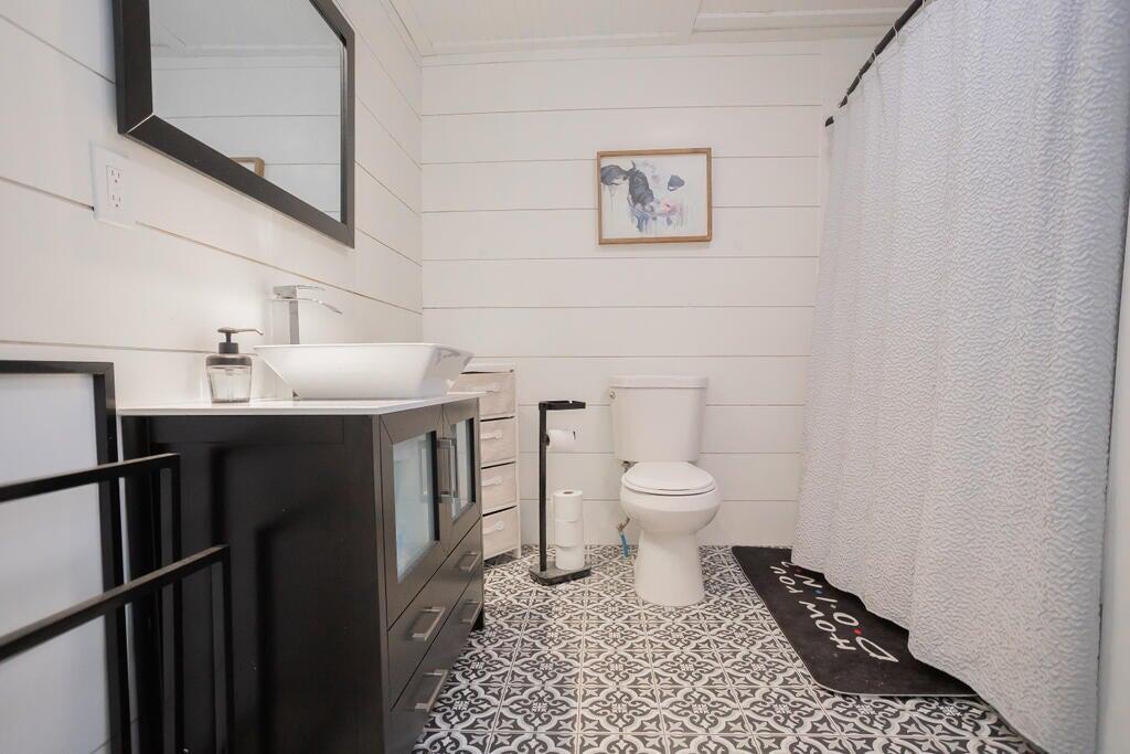 130 Holley Road Farmington, ME 04938 - Photo 18 of 59 16-Bathroom