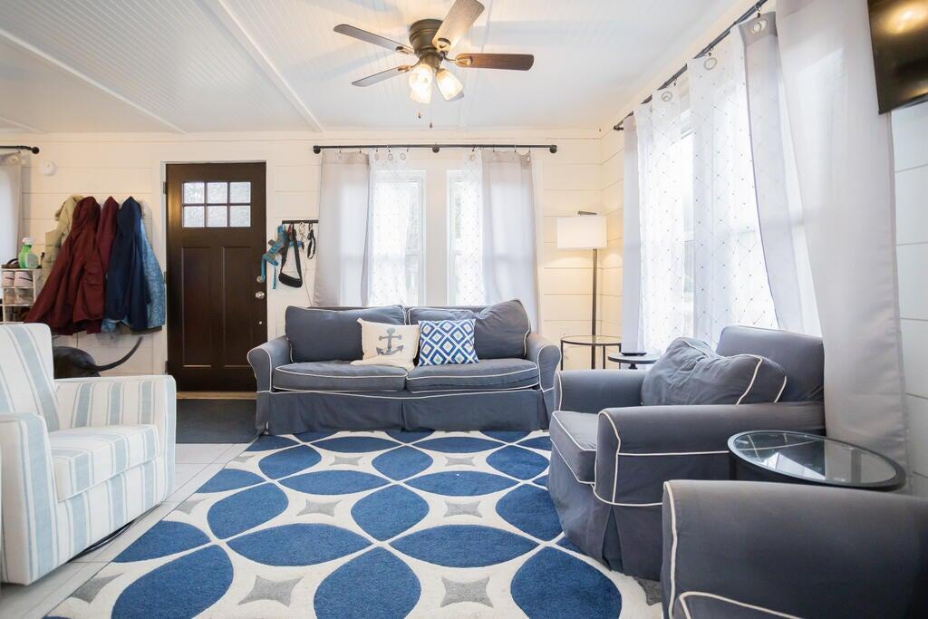 130 Holley Road Farmington, ME 04938 - Photo 8 of 59 6-Living Room