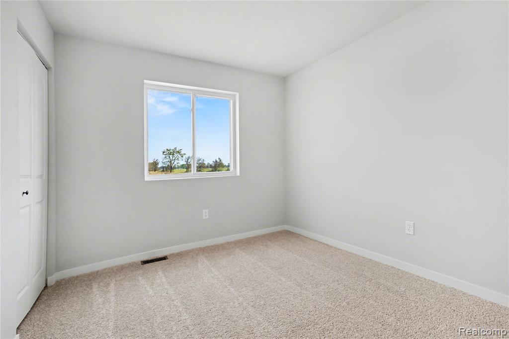 1209 Lockes Street Howell, MI 48843 - Photo 13 of 27