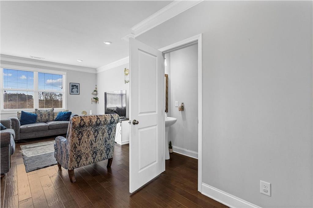 2787 Pearl Rdg Trace Buford, GA 30519 - Photo 33 of 52 a living room with furniture and a couch