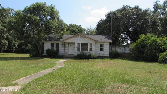 $125,000 | 1201 College Street, Gulfport, MS 39507