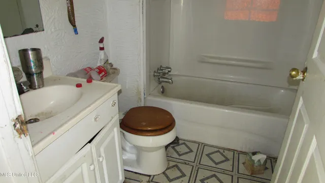 $125,000 | 1201 College Street, Gulfport, MS 39507