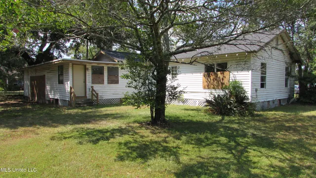 $125,000 | 1201 College Street, Gulfport, MS 39507