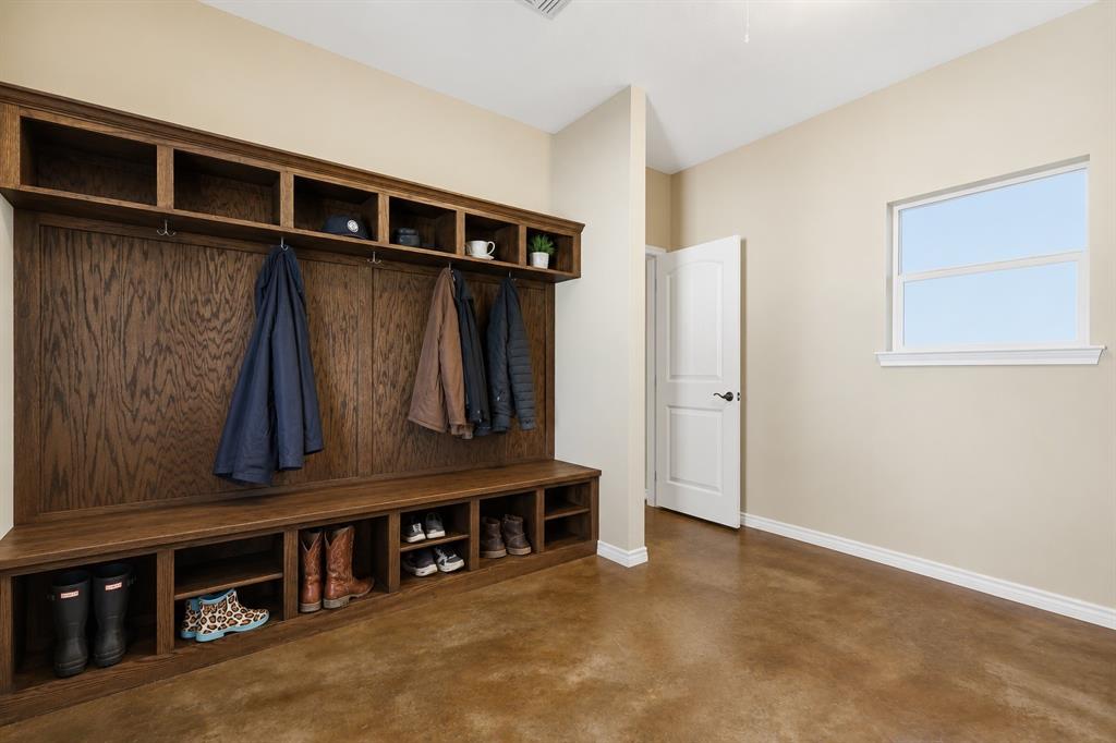 169 Sears Road Bells, TX 75414 - Photo 20 of 38