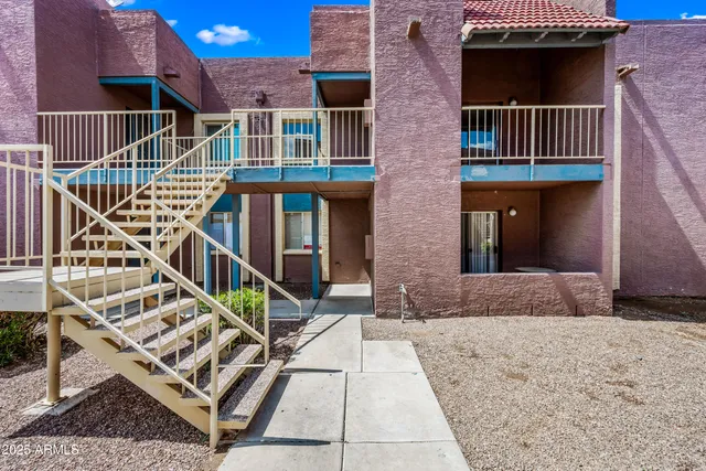 $1,295 | 16602 North 25th Street, Unit 114, Phoenix, AZ 85032