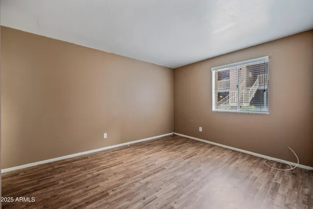 $1,295 | 16602 North 25th Street, Unit 114, Phoenix, AZ 85032