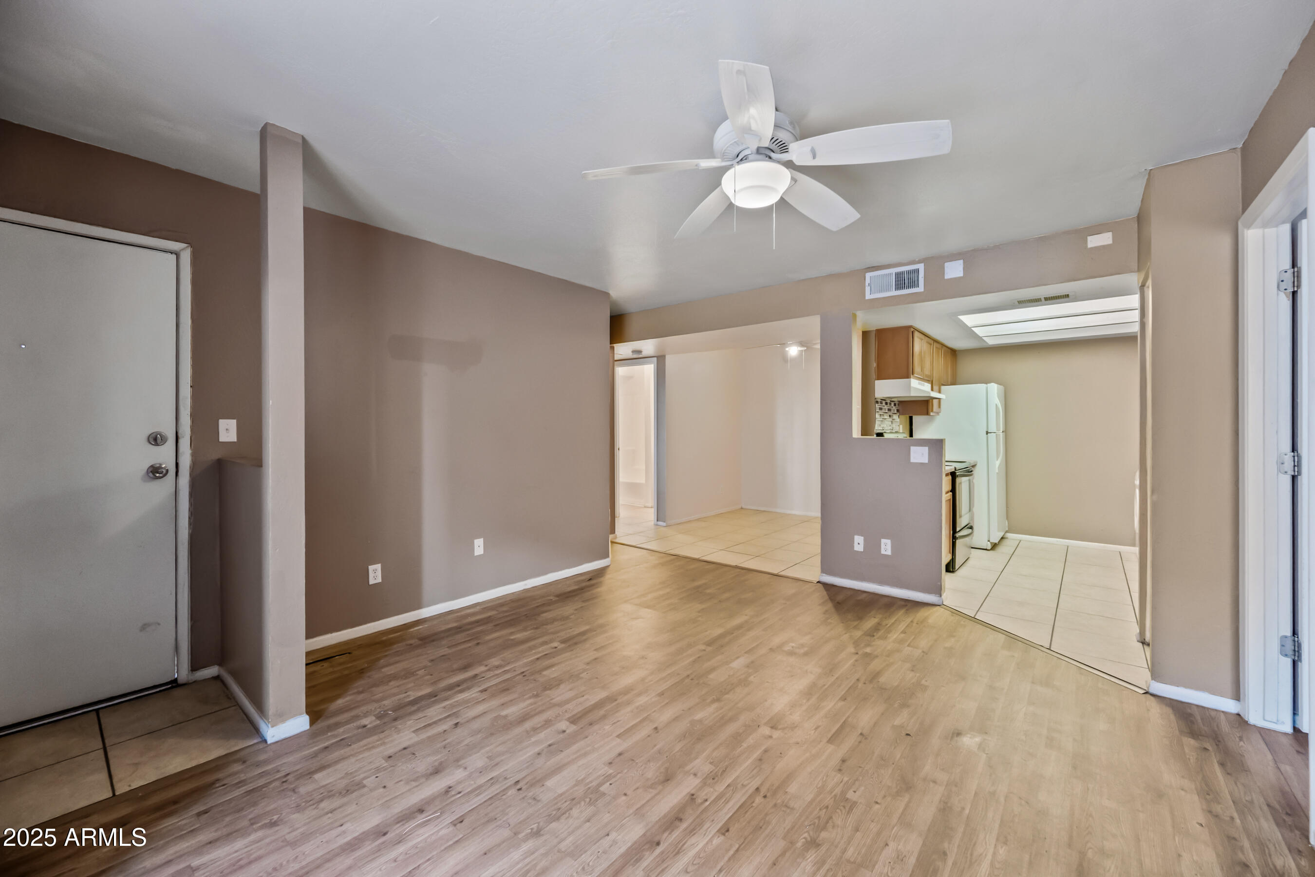 16602 North 25th Street, Unit 114 Phoenix, AZ 85032 - Photo 7 of 21 7-16602N25S114-ocupix