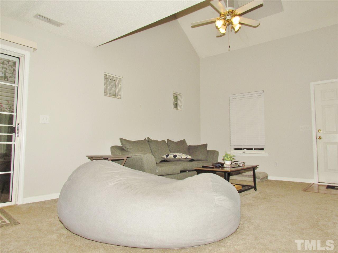 11029 Feather Grass Lane Raleigh, NC 27613 - Photo 5 of 17